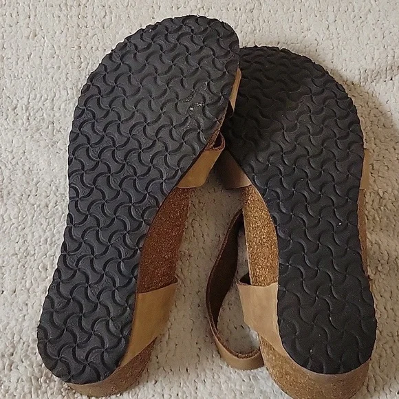 Papillio Women's Tan Strappy Comfort Sandals - Picture 4 of 6